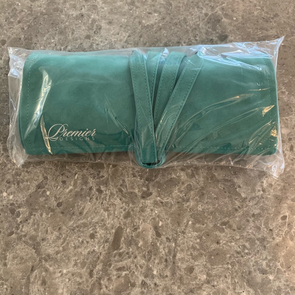 Premier Designs Organizing Jewelry Travel bag